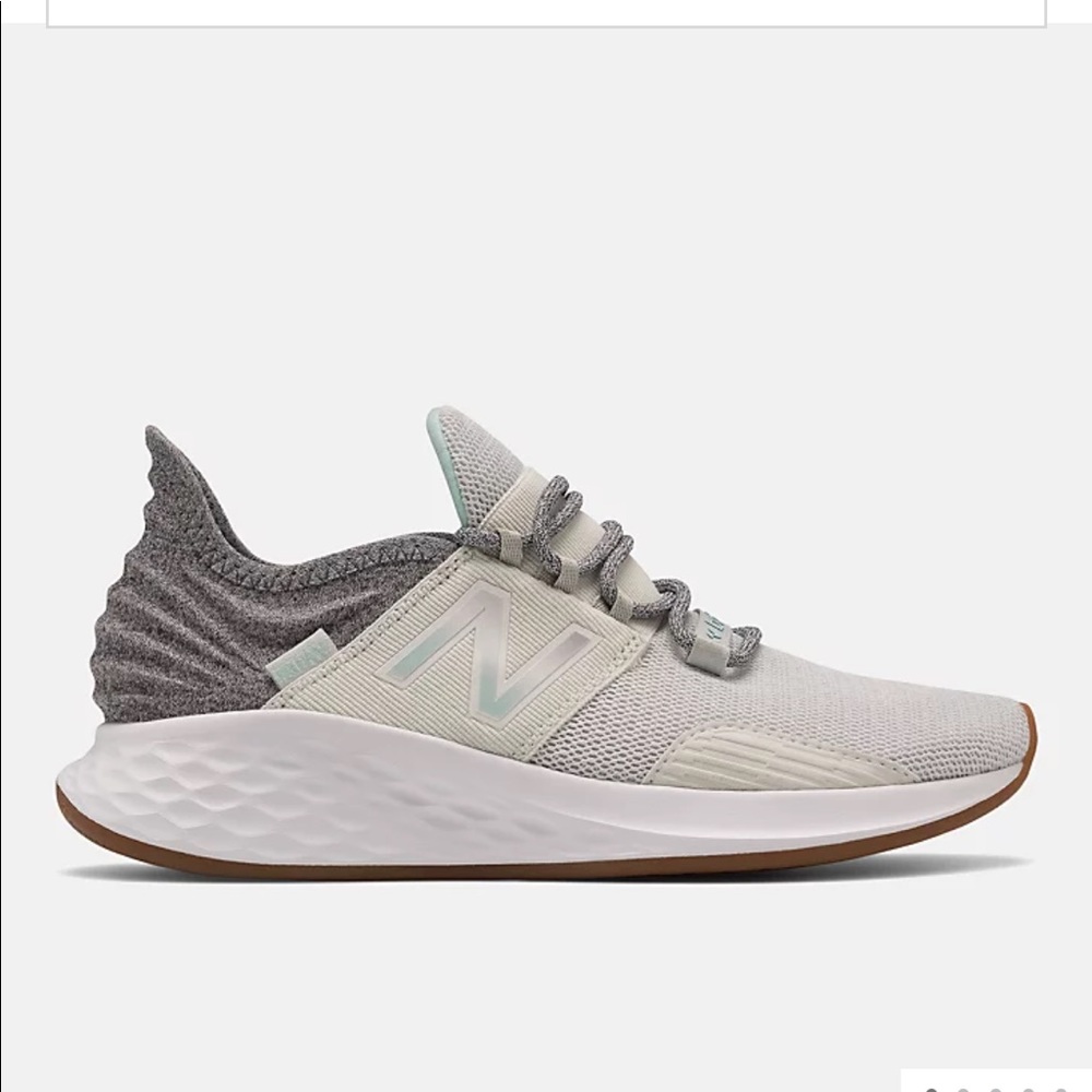 New Balance Fresh Foam Roav Sneakers